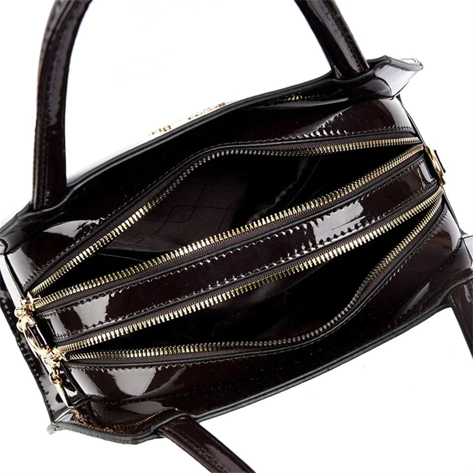 Luxuriöse Lacklederhandtaschen für Damen