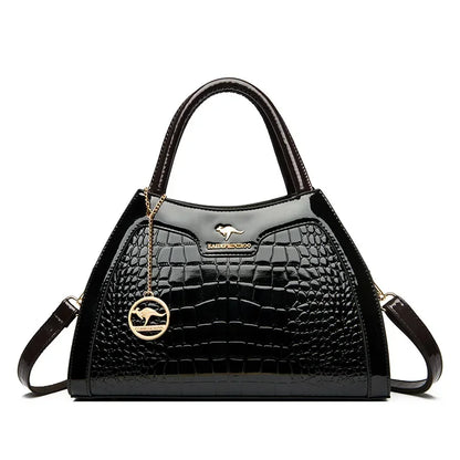 Luxuriöse Lacklederhandtaschen für Damen
